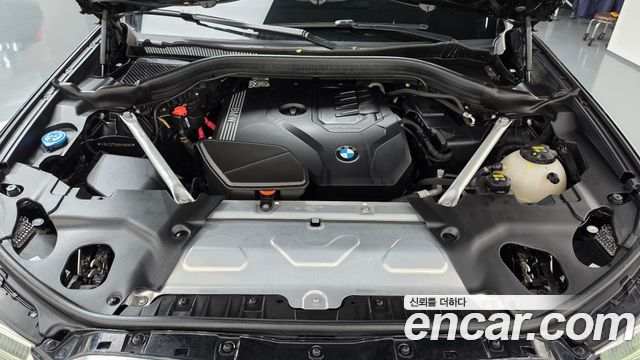 BMW X4 (G02) xDrive20i xLine 2022 — фото 6