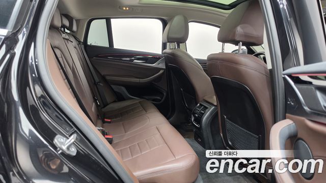 BMW X4 (G02) xDrive20i xLine 2022 — фото 16