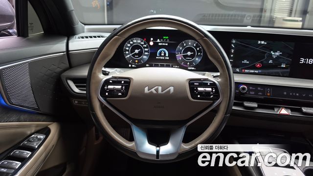Kia K8 2.5 Gasoline 2WD Noblesse 2022 — фото 13
