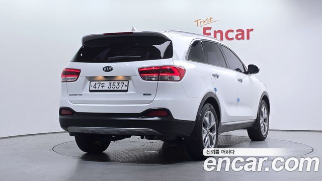Kia Sorento Diesel 2.0 2WD Noblesse 2017 — фото 2
