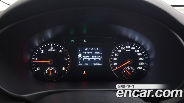 Kia Sorento Diesel 2.0 2WD Noblesse 2017 — фото 8