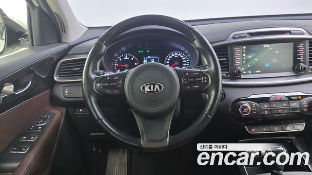Kia Sorento Diesel 2.0 2WD Noblesse 2017 — фото 13