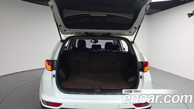 Kia Sportage (IV) Diesel 1.7 2wd Noblesse 2018 — фото 20