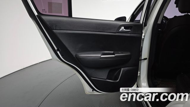Kia Sportage (IV) Diesel 1.7 2wd Noblesse 2018 — фото 25