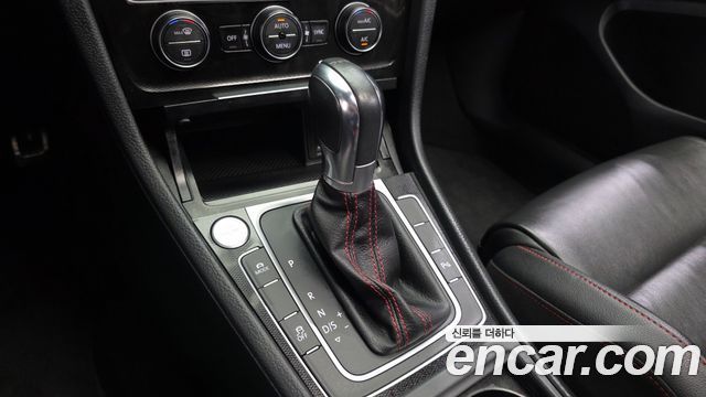 Volkswagen Golf (VII) 2.0 GTI 2015 — фото 9