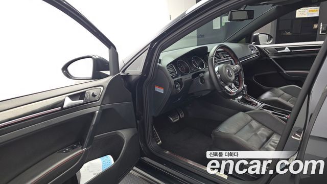 Volkswagen Golf (VII) 2.0 GTI 2015 — фото 10