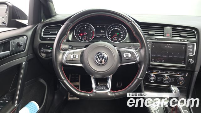 Volkswagen Golf (VII) 2.0 GTI 2015 — фото 13