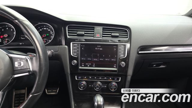 Volkswagen Golf (VII) 2.0 GTI 2015 — фото 14