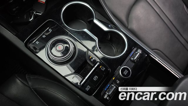 Kia K5 (III) 2.0 Noblesse 2020 — фото 9