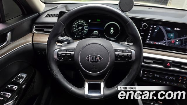 Kia K5 (III) 2.0 Noblesse 2020 — фото 12