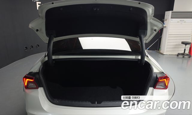 Kia K5 (III) 2.0 Noblesse 2020 — фото 20
