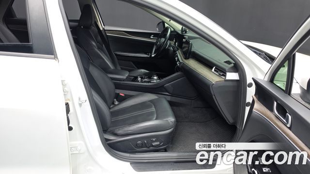 Kia K5 (III) 2.0 Noblesse 2020 — фото 26