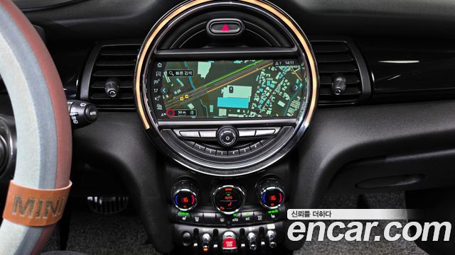 MINI Cooper HIGH Third Generation 2019 — фото 12