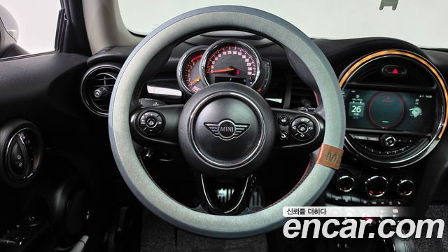 MINI Cooper HIGH Third Generation 2019 — фото 13