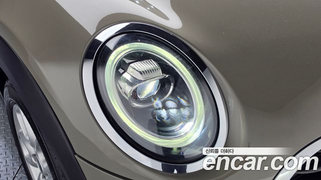 MINI Cooper HIGH Third Generation 2019 — фото 22