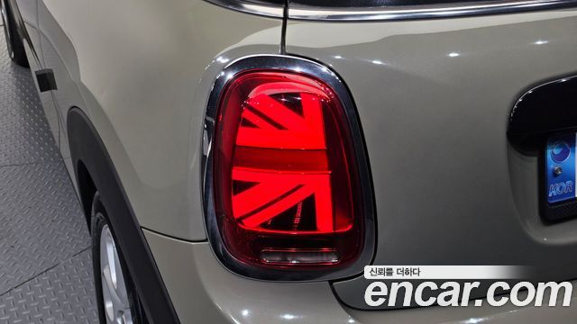 MINI Cooper HIGH Third Generation 2019 — фото 23