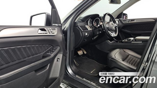 Mercedes-Benz GLE-Class (W166) GLE350 d 4MATIC Premium 2018 — фото 10