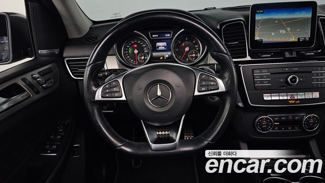 Mercedes-Benz GLE-Class (W166) GLE350 d 4MATIC Premium 2018 — фото 13