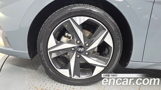 Hyundai Avante (CN7) 1.6 Inspiration 2022 — фото 5