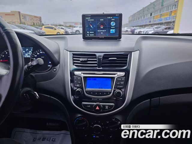Hyundai Accent (New) WIT 1.4 VVT Modern 2015 — фото 15