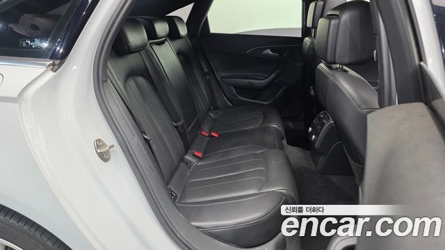 Audi A6 35 TDI Premium C7 2018 — фото 16