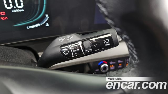 Kia Sportage (V) Diesel 2.0 2WD Trendy 2023 — фото 19