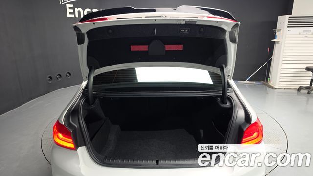 BMW 5 Series (G30) 530i xDrive M Sport Package Plus 2020 — фото 20