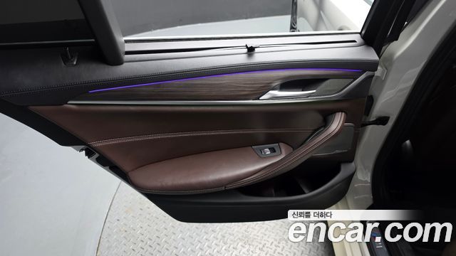 BMW 5 Series (G30) 530i xDrive M Sport Package Plus 2020 — фото 25