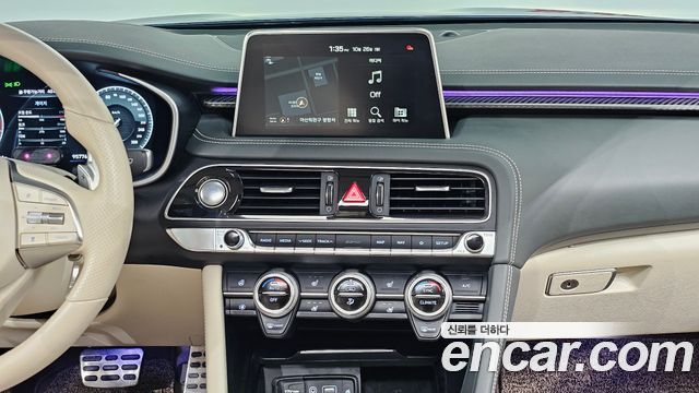 Genesis G70 3.3T Sport Prestige 2020 — фото 14