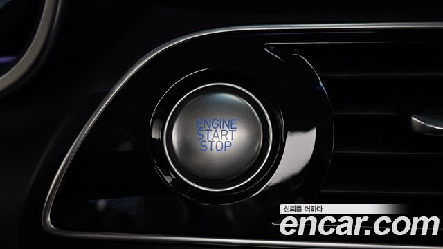 Genesis G70 3.3T Sport Prestige 2020 — фото 28