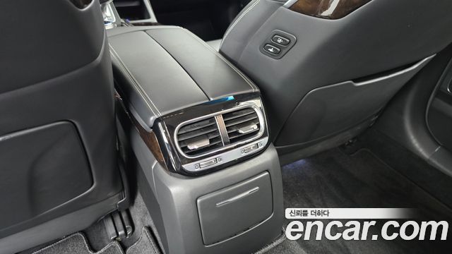 Genesis G90 3.8 AWD Premium Luxury 2020 — фото 31