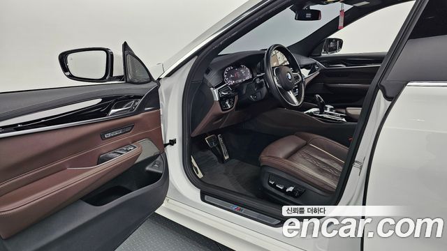 BMW 6 Series GT (G32) 630i xDrive M Sport 2023 — фото 10