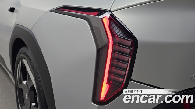 Kia EV4 Standard 2WD Earth 2026 — фото 23