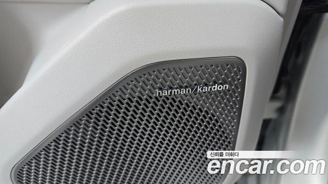 Kia EV4 Standard 2WD Earth 2026 — фото 29