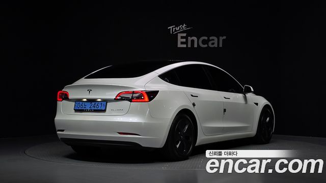 Tesla Model 3 Long Range AWD 2022 — фото 2