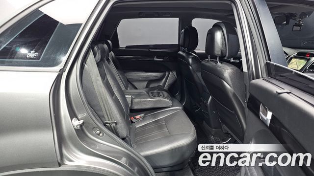 Kia Sorento R Diesel 2.0 2WD Prestige 2014 — фото 12