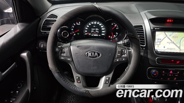 Kia Sorento R Diesel 2.0 2WD Prestige 2014 — фото 13