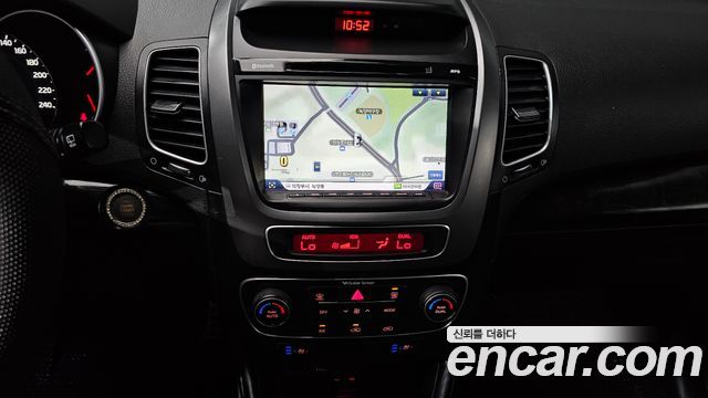 Kia Sorento R Diesel 2.0 2WD Prestige 2014 — фото 14