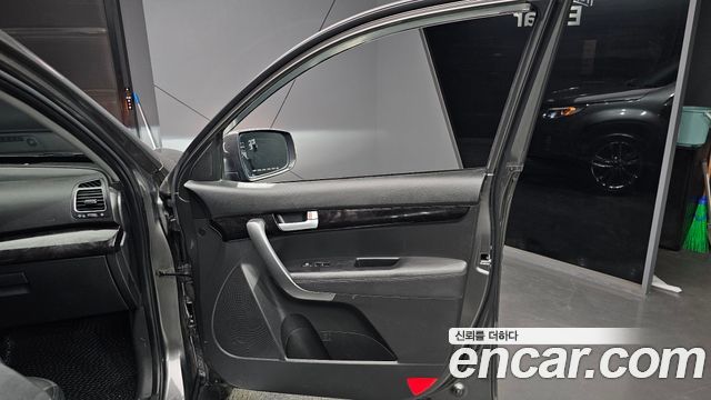 Kia Sorento R Diesel 2.0 2WD Prestige 2014 — фото 24