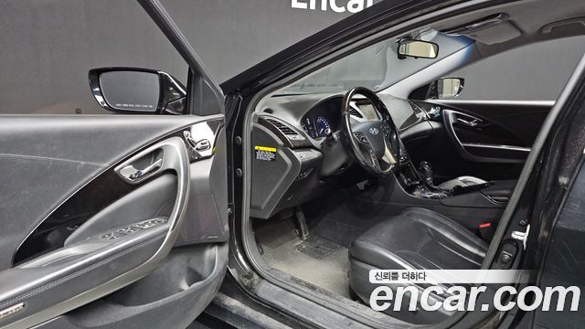 Hyundai Grandeur (HG) HG240 Luxury 2012 — фото 10