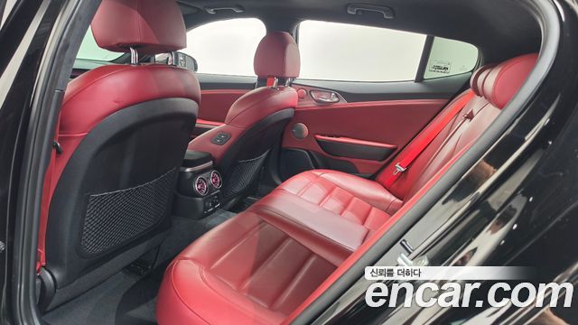 Kia Stinger 3.3 Turbo AWD GT 2018 — фото 15