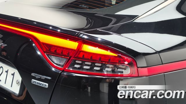Kia Stinger 3.3 Turbo AWD GT 2018 — фото 29