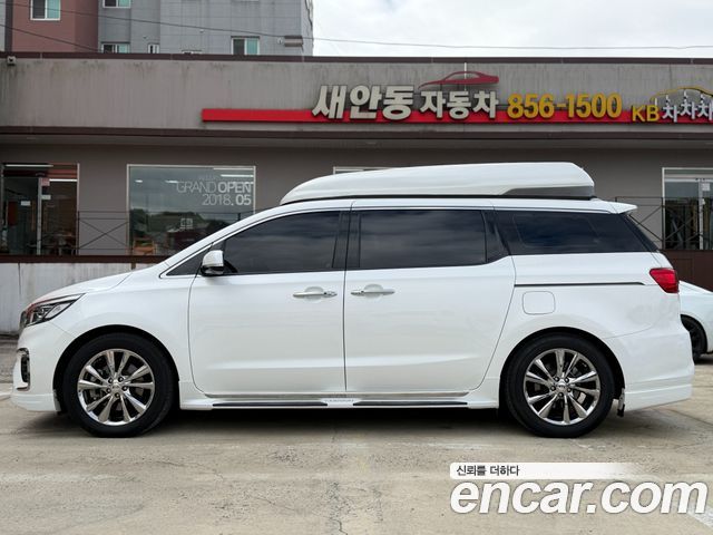 Kia Carnival 9-Seater Noblesse Special 2019 — фото 5