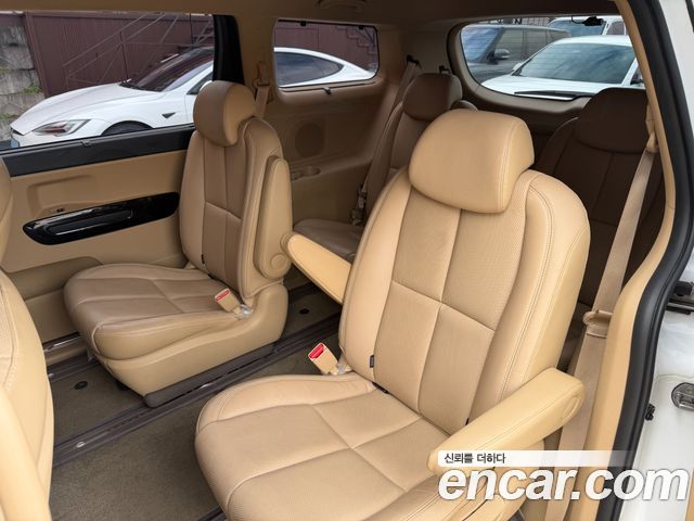 Kia Carnival 9-Seater Noblesse Special 2019 — фото 20