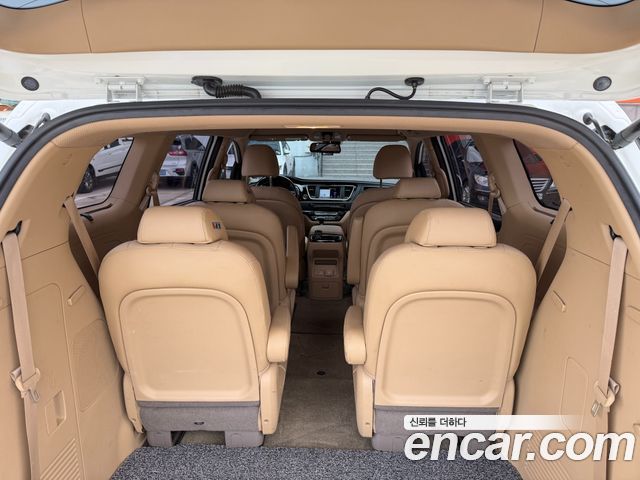 Kia Carnival 9-Seater Noblesse Special 2019 — фото 22