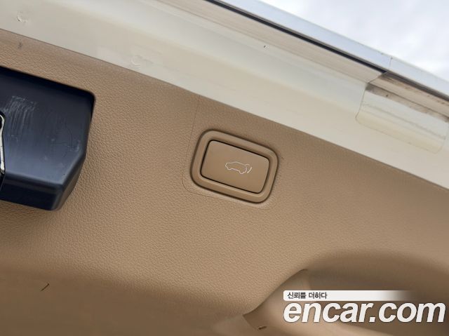 Kia Carnival 9-Seater Noblesse Special 2019 — фото 23