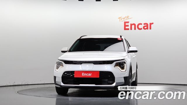Kia Niro EV Air 2023 — фото 3