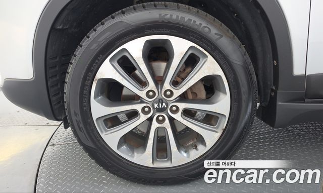 Kia Sorento R Diesel 2.0 2WD TLX Special 2013 — фото 5