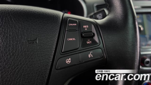 Kia Sorento R Diesel 2.0 2WD TLX Special 2013 — фото 15
