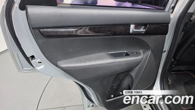 Kia Sorento R Diesel 2.0 2WD TLX Special 2013 — фото 25